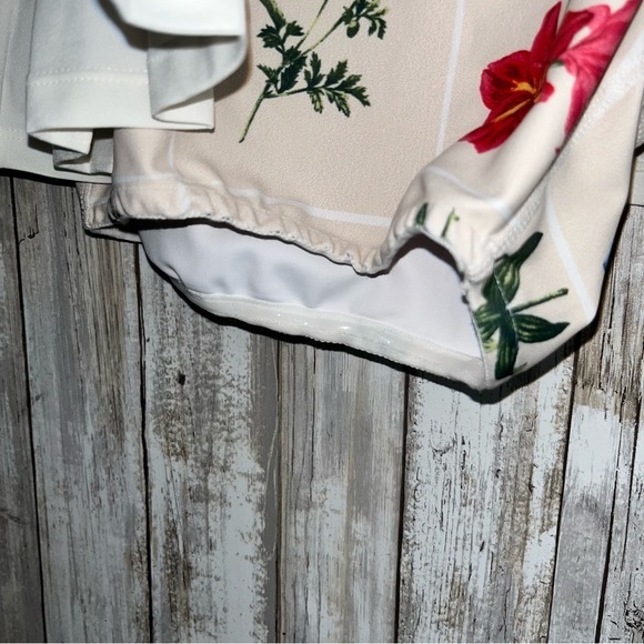 NWT Tuckernuck Fresh Buds Pleated Tennis Skort - Picture 5 of 12